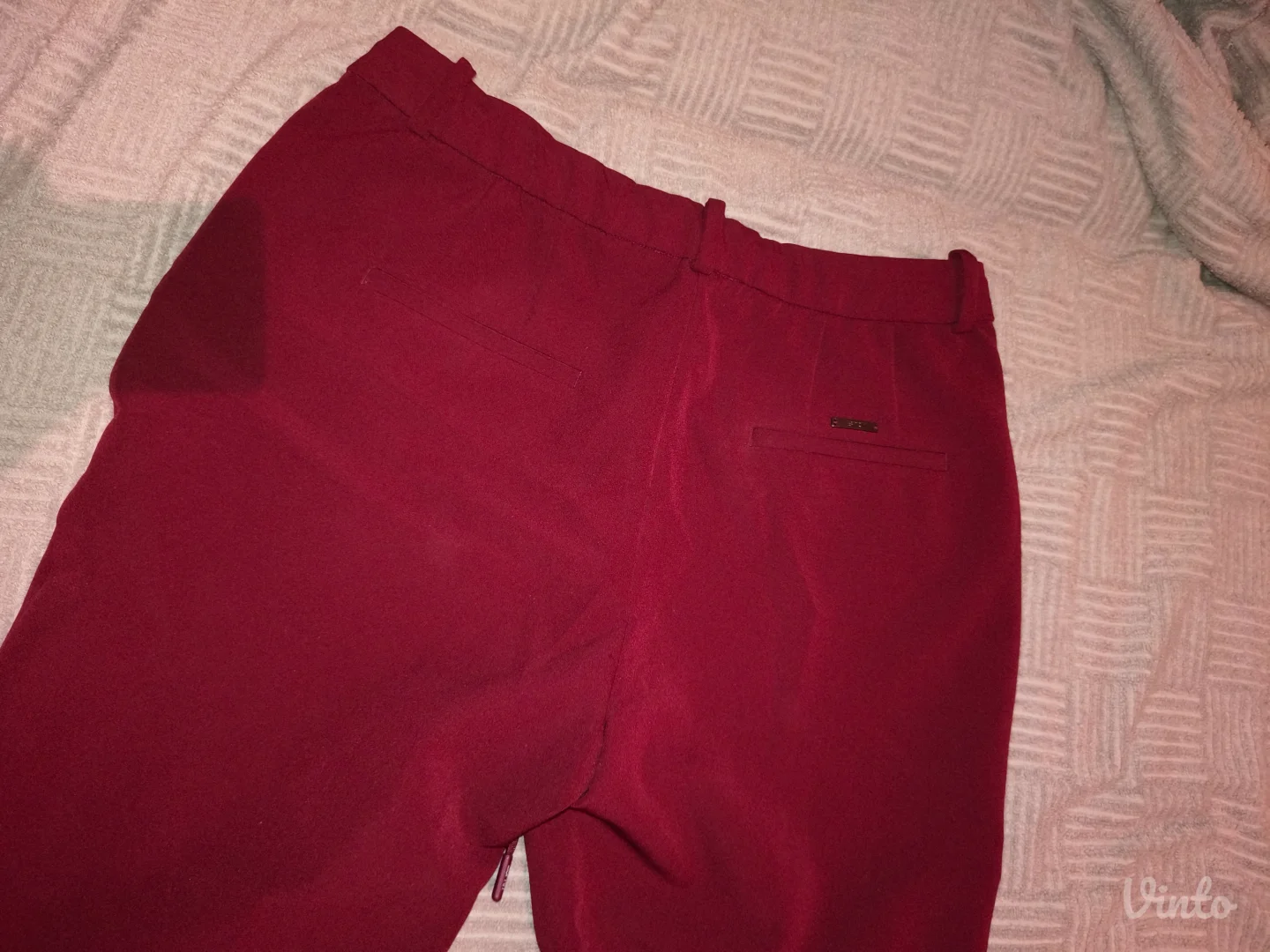Esprit tamno bordo pantalone
