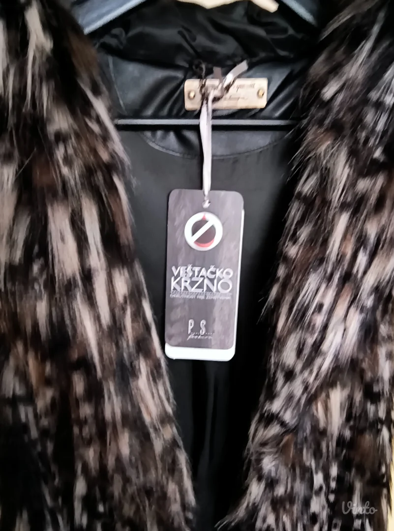 P....S.... krzneni prsluk