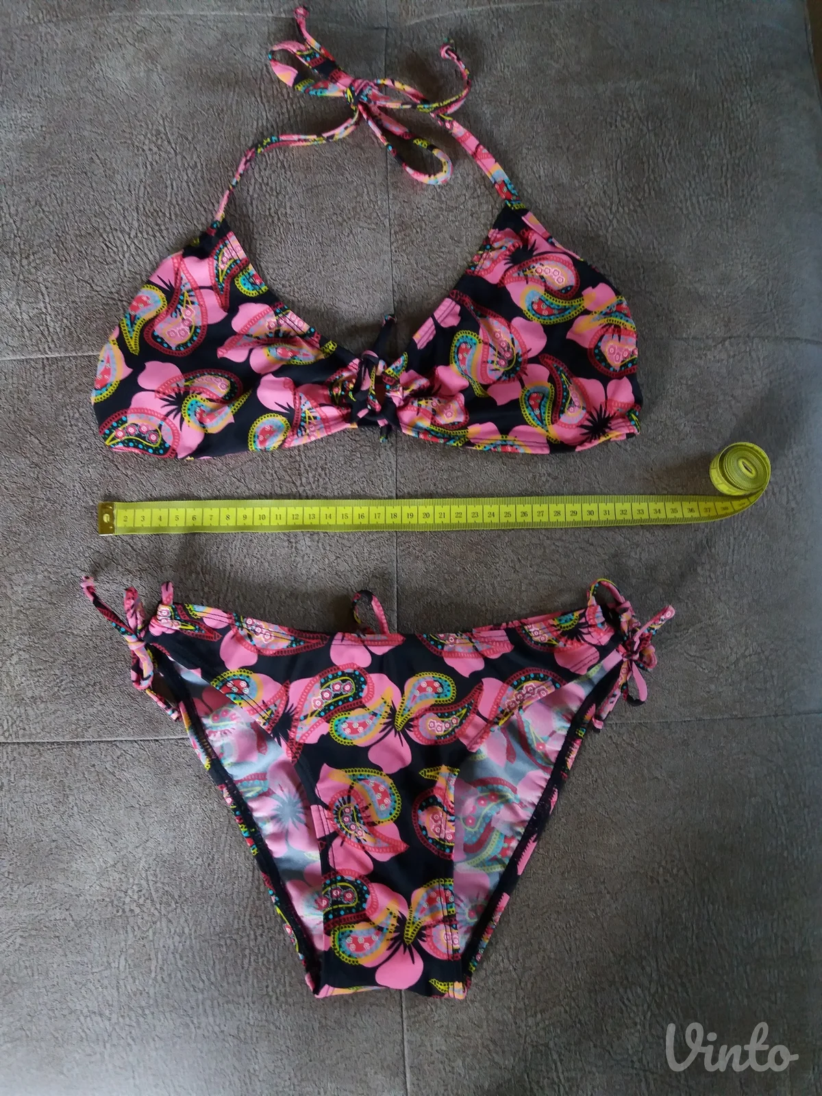 Nov cvetni bikini XS/S
