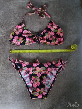 Nov cvetni bikini XS/S