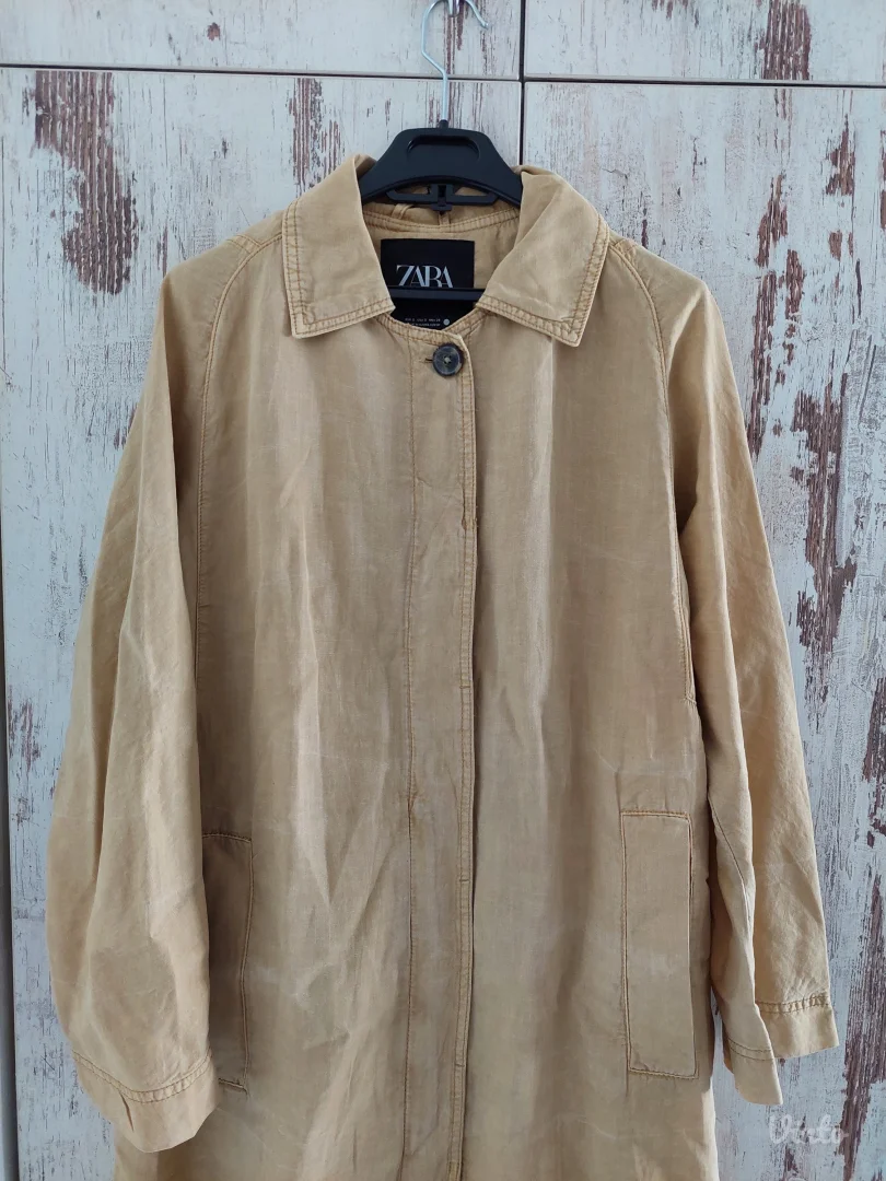 Zara lepršavi trench mantil