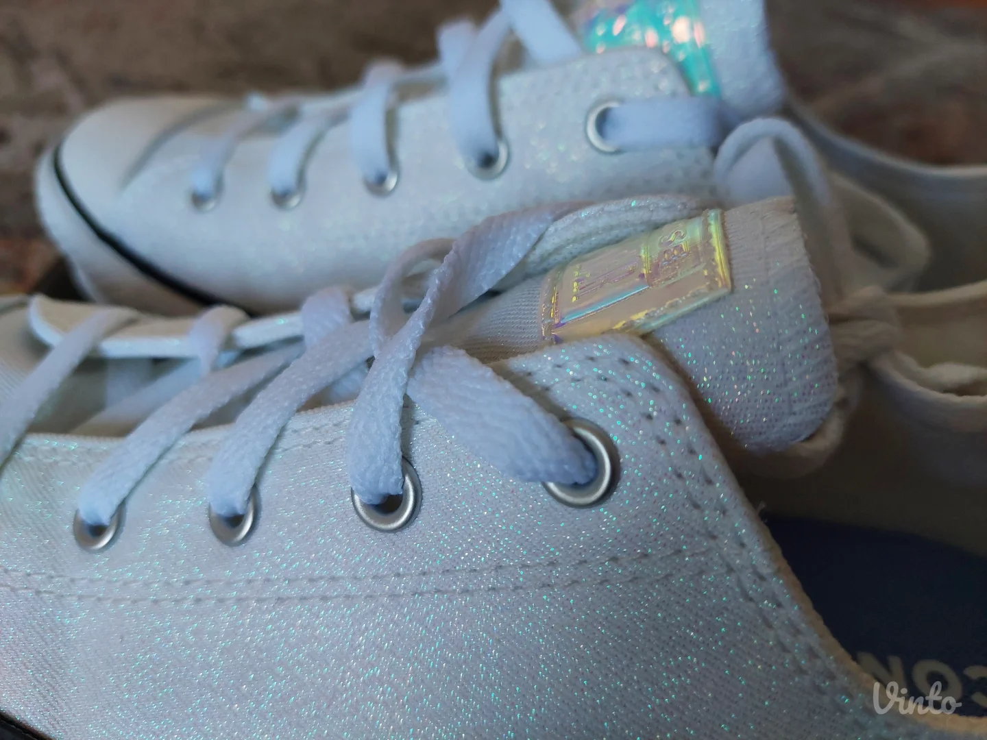 Converse low top svetlucave starke