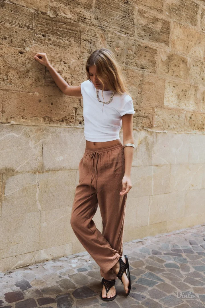 Zara cigla lagane pantalone