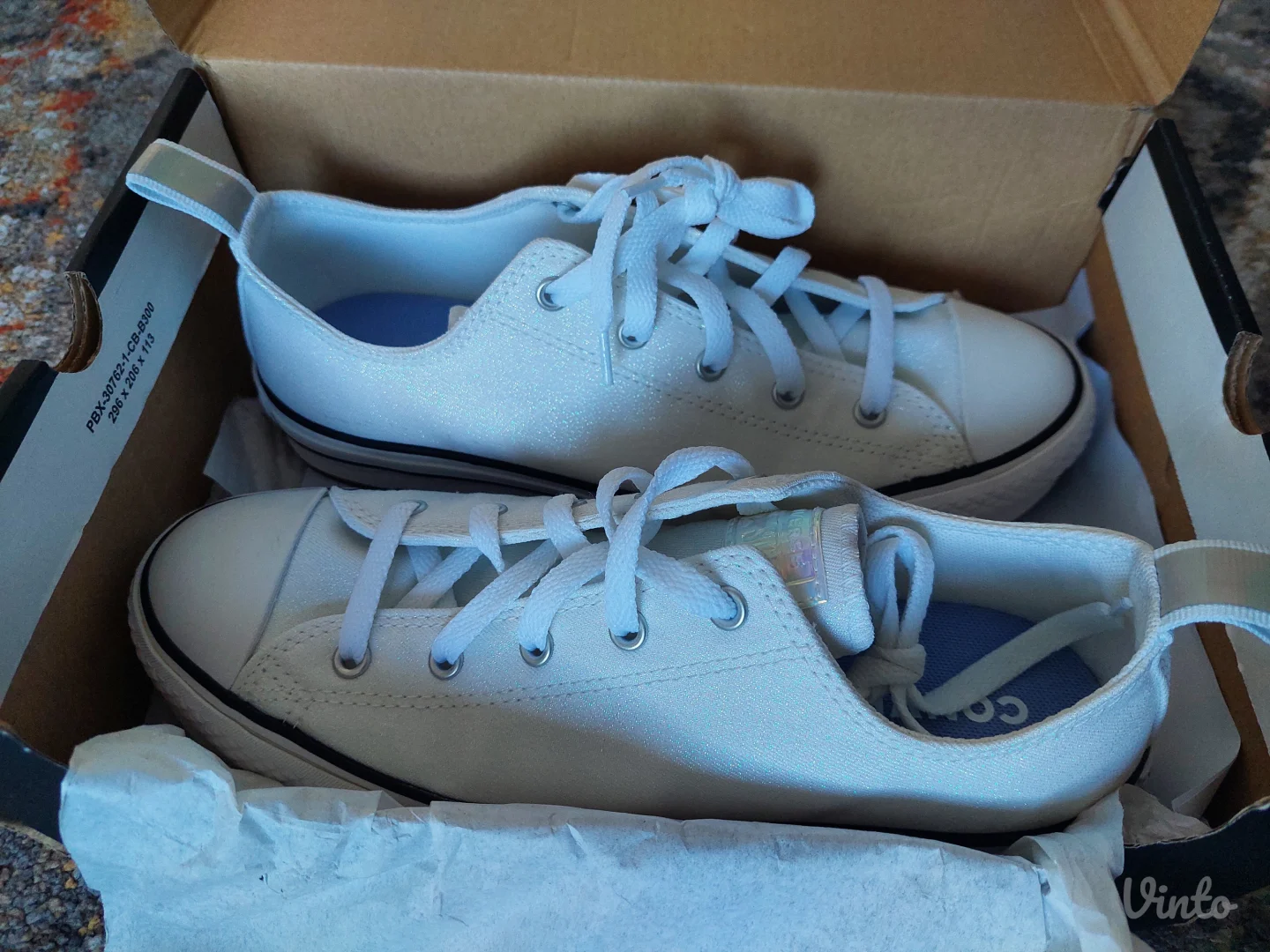 Converse low top svetlucave starke