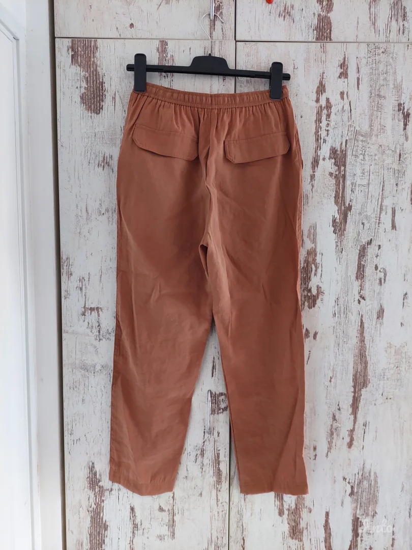 Zara cigla lagane pantalone