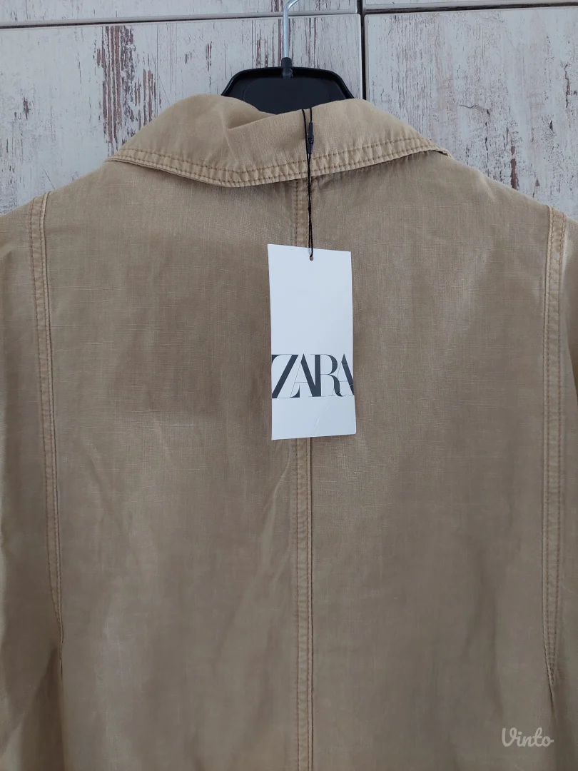 Zara lepršavi trench mantil