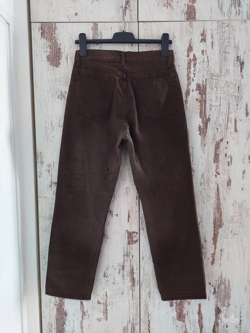 Zara nove braon farmerke