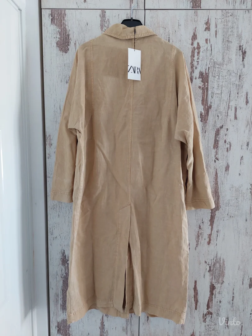 Zara lepršavi trench mantil