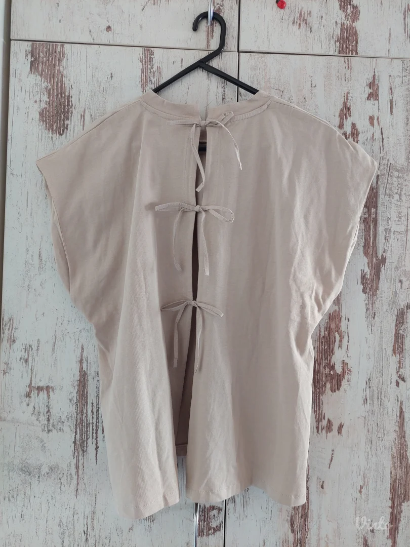 Zara majica sa vezivanjem