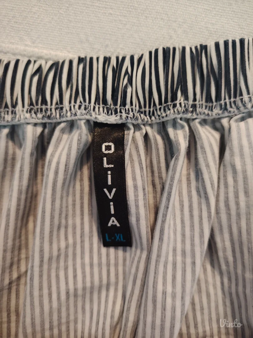 Prugasta košulja sa zvezdicama