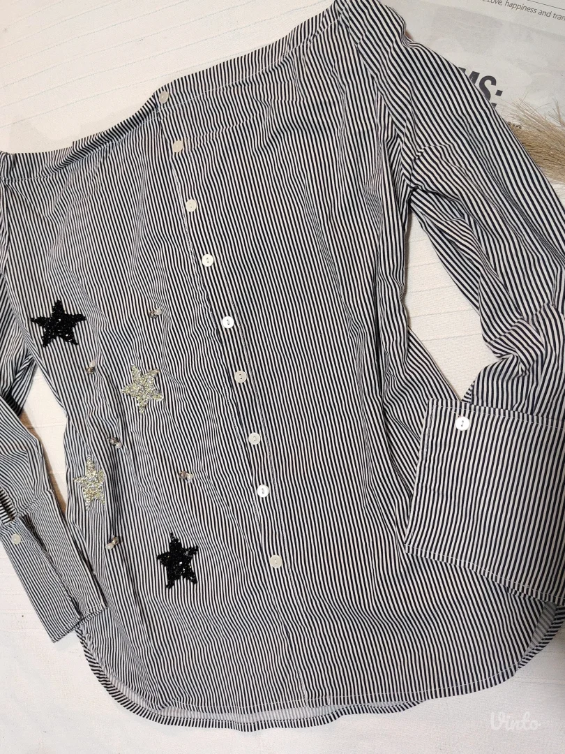 Prugasta košulja sa zvezdicama