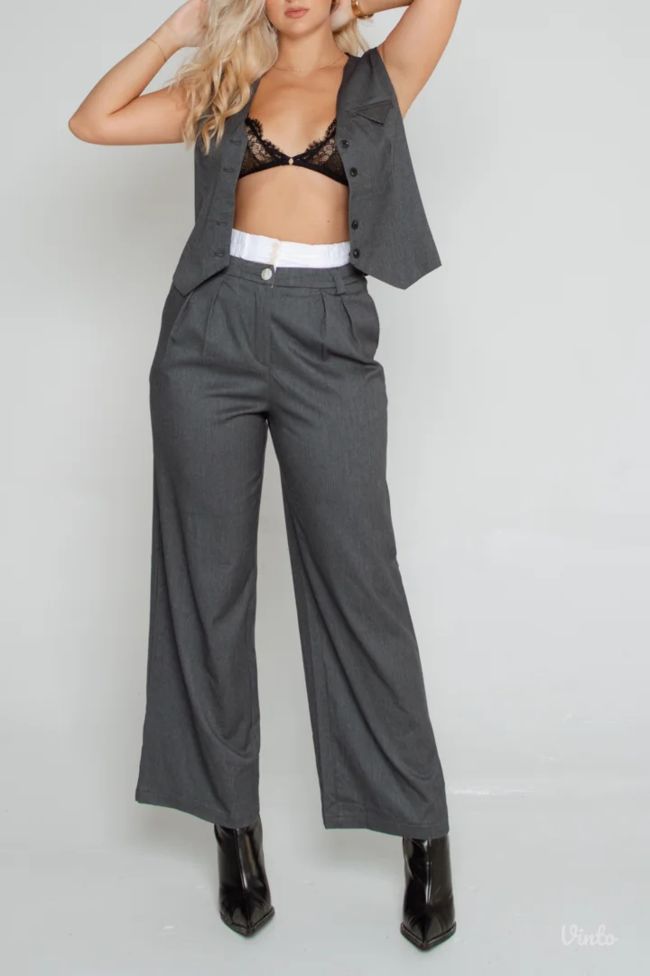 Komplet prsluk odelo sivo