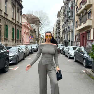 Maslinasto zeleni komplet ima m i l velicina