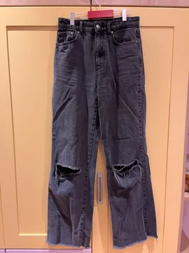Stradivarius crne teksas farmerke