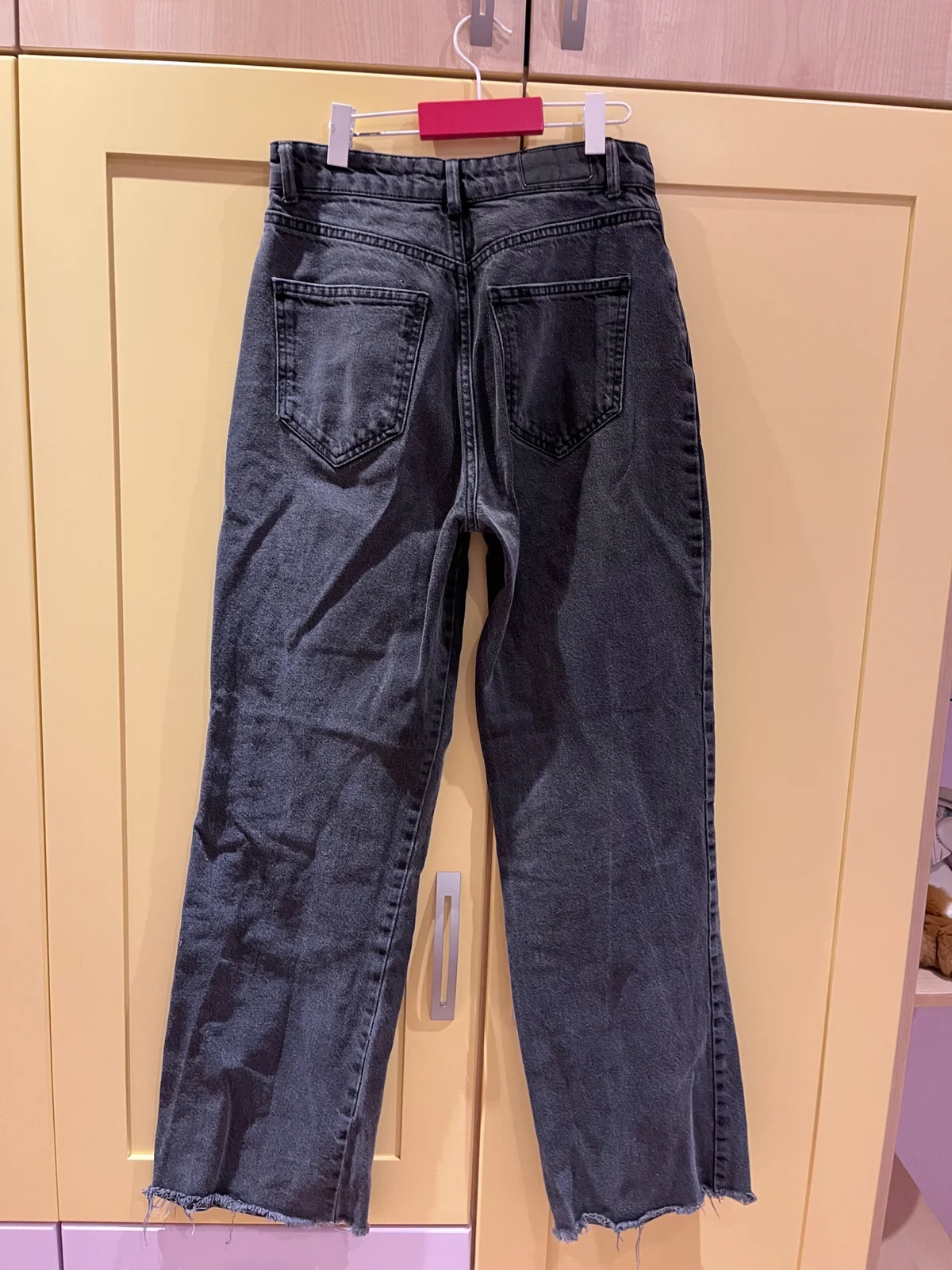Stradivarius crne teksas farmerke