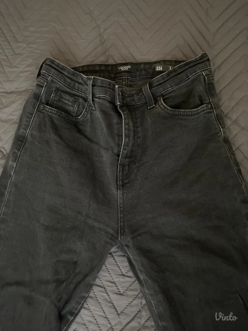 Legend- crne farmerice