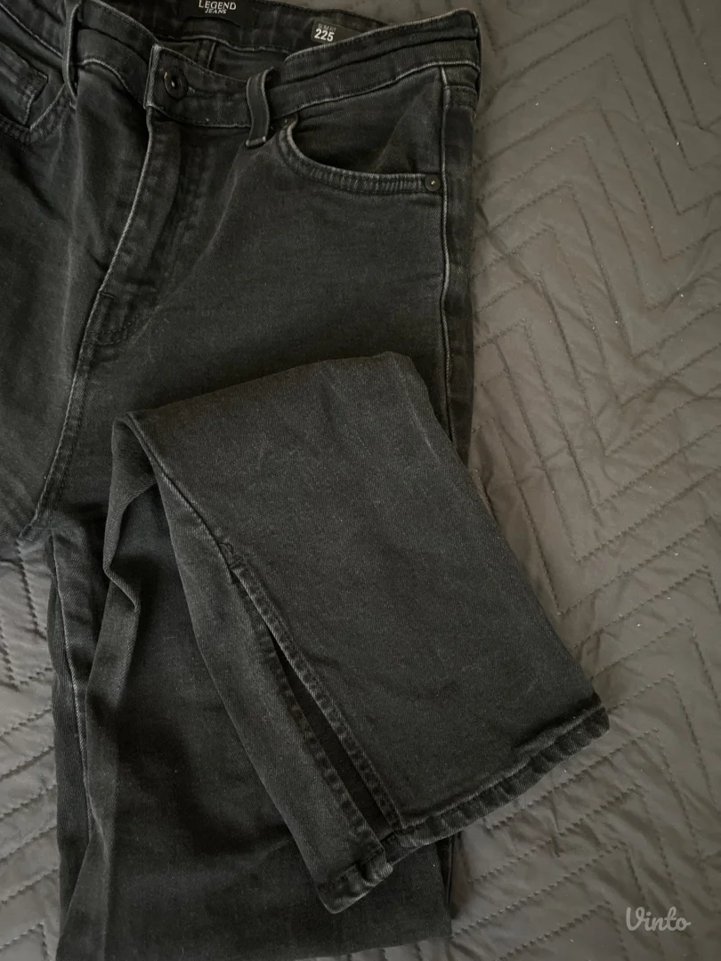 Legend- crne farmerice