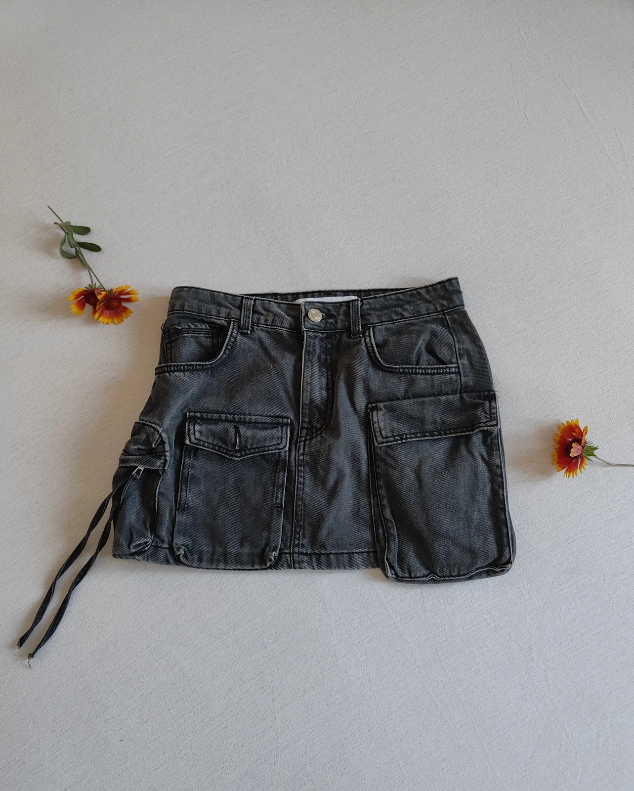 Bershka mini suknja