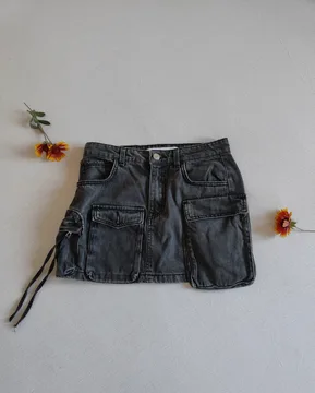 Bershka mini suknja