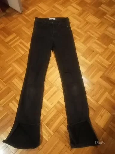 Nove farmerke zvoncare