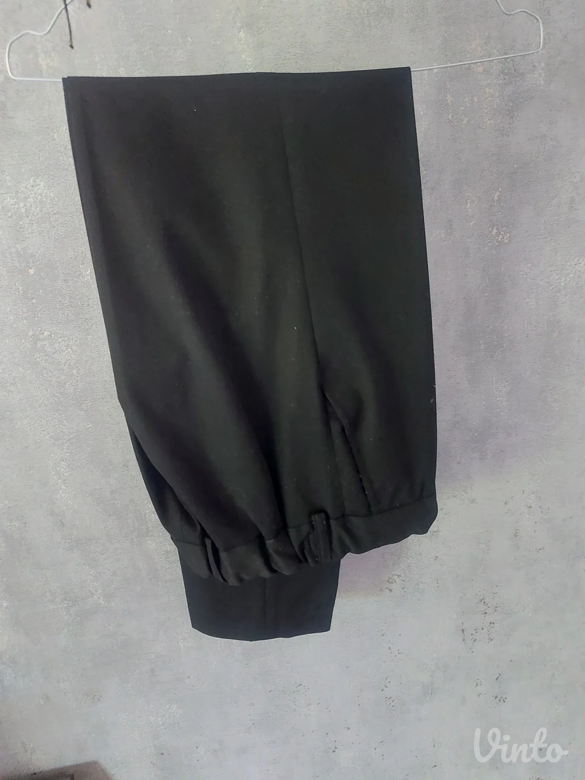 Poslovne pantalone