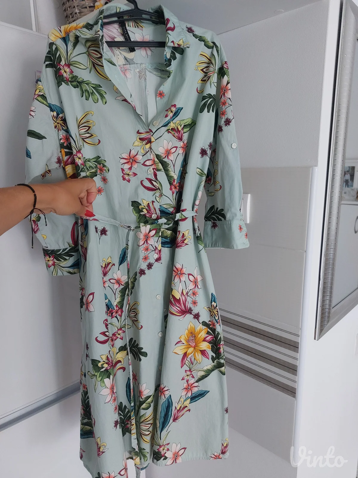 Zara cvetna haljina L
