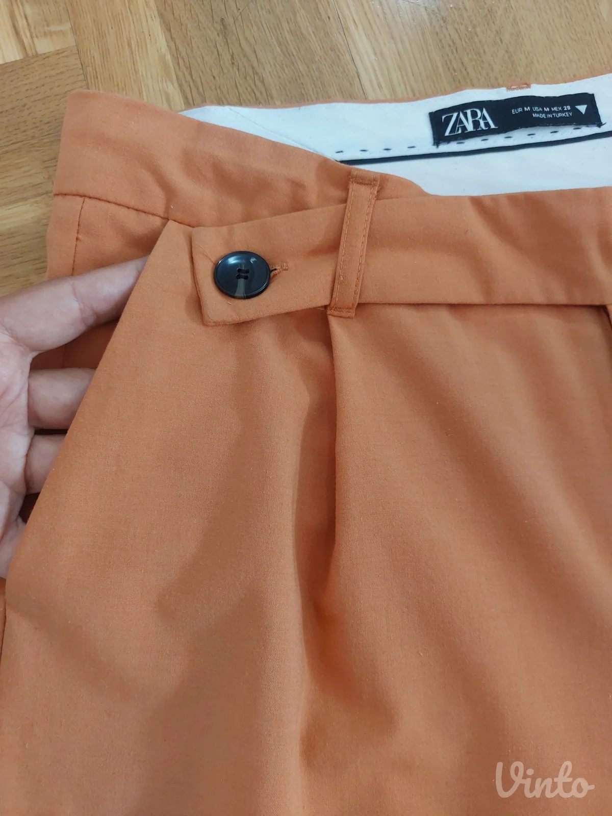 Zara pantalone M