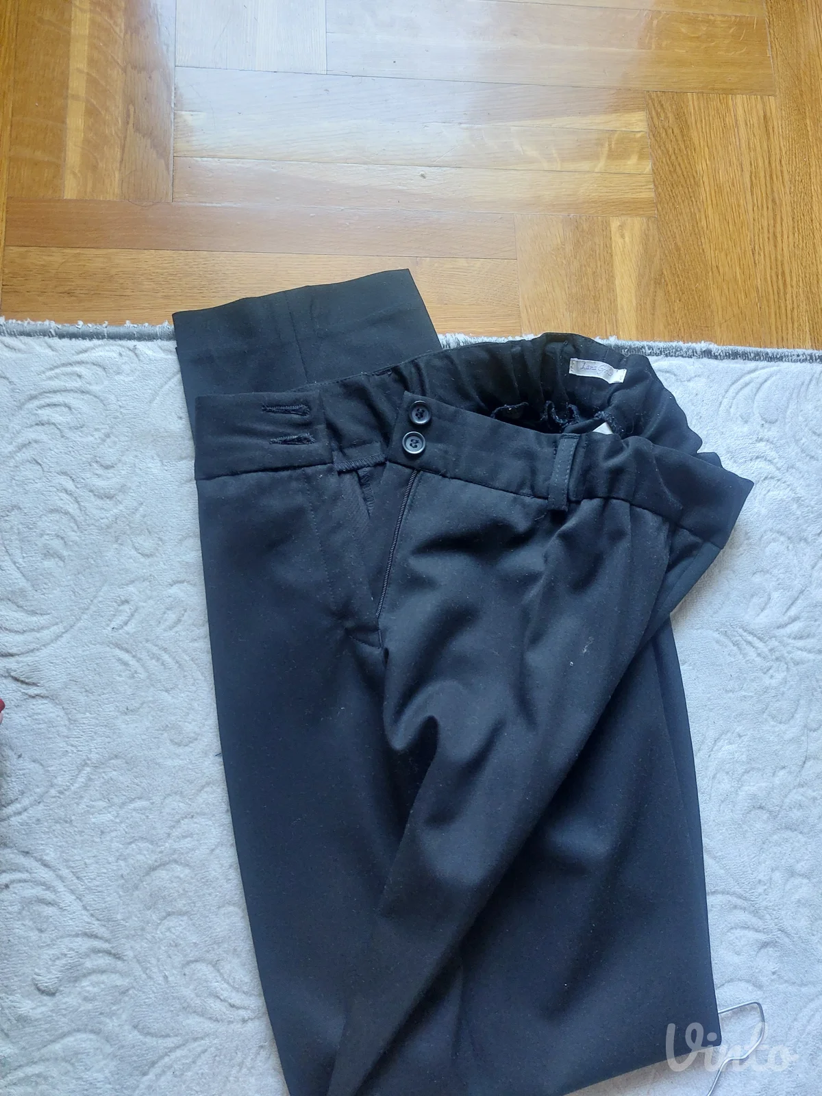 Poslovne pantalone
