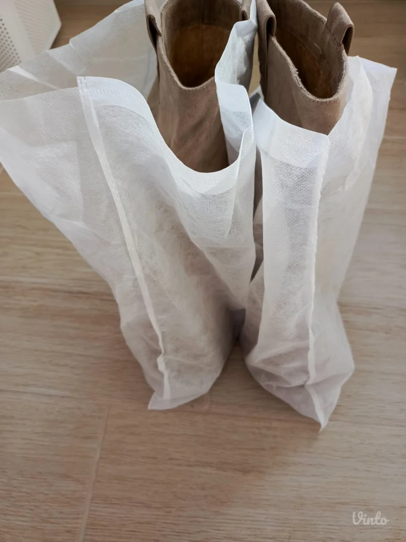 Čizme velura bež    br 38