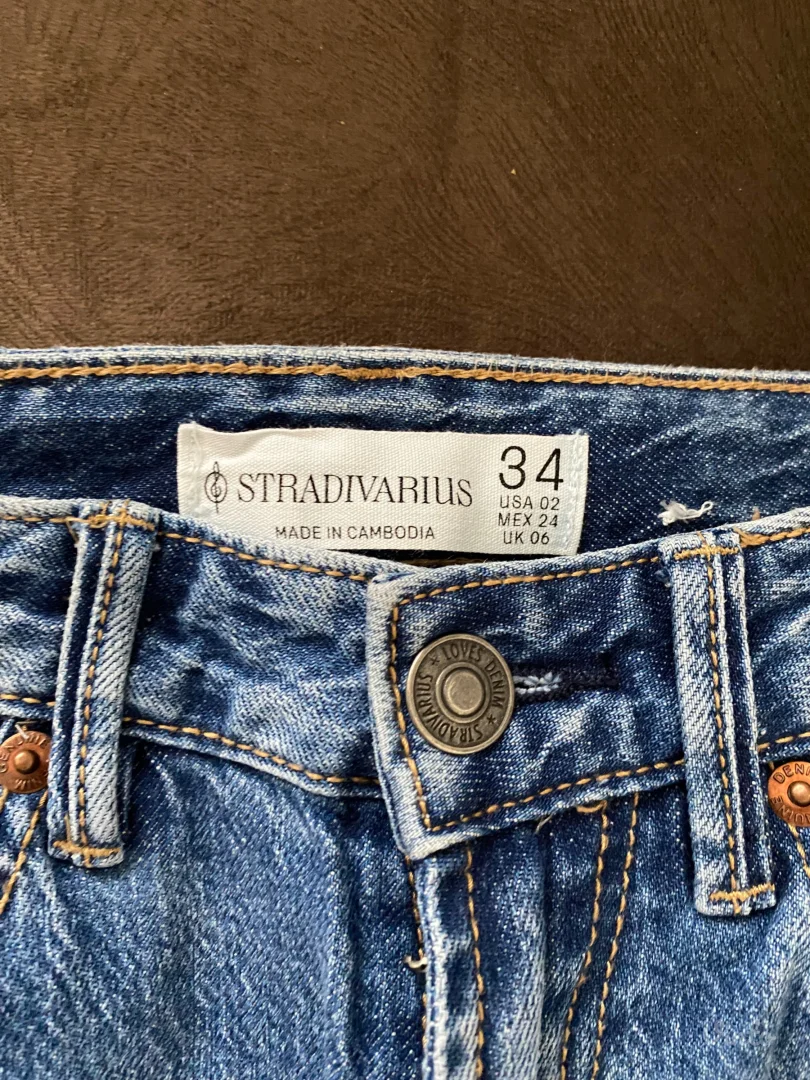 Stradivarius farmerke nove