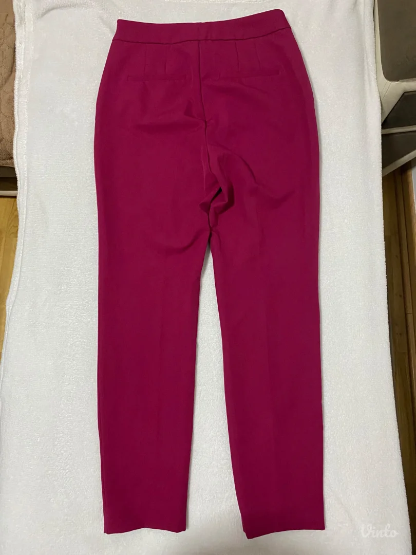 Zara pantalone