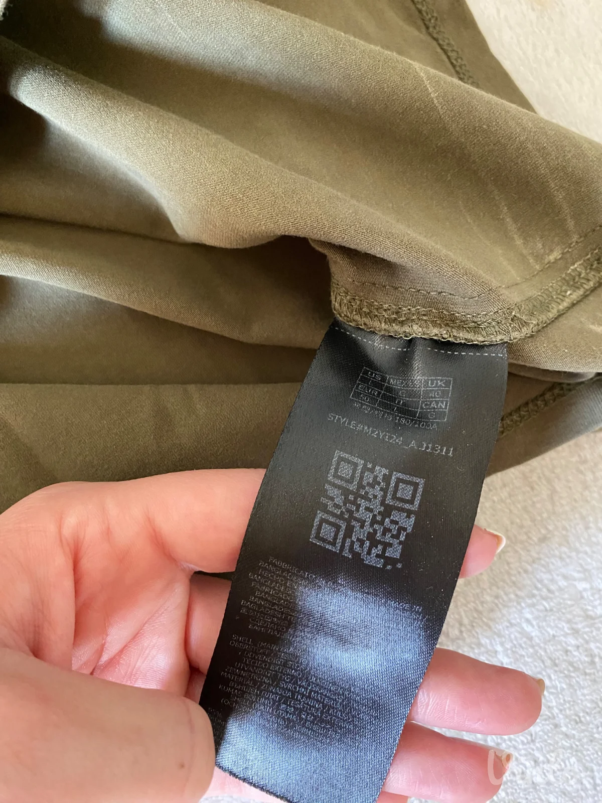 Original kao nova Guess muska majica L velicina