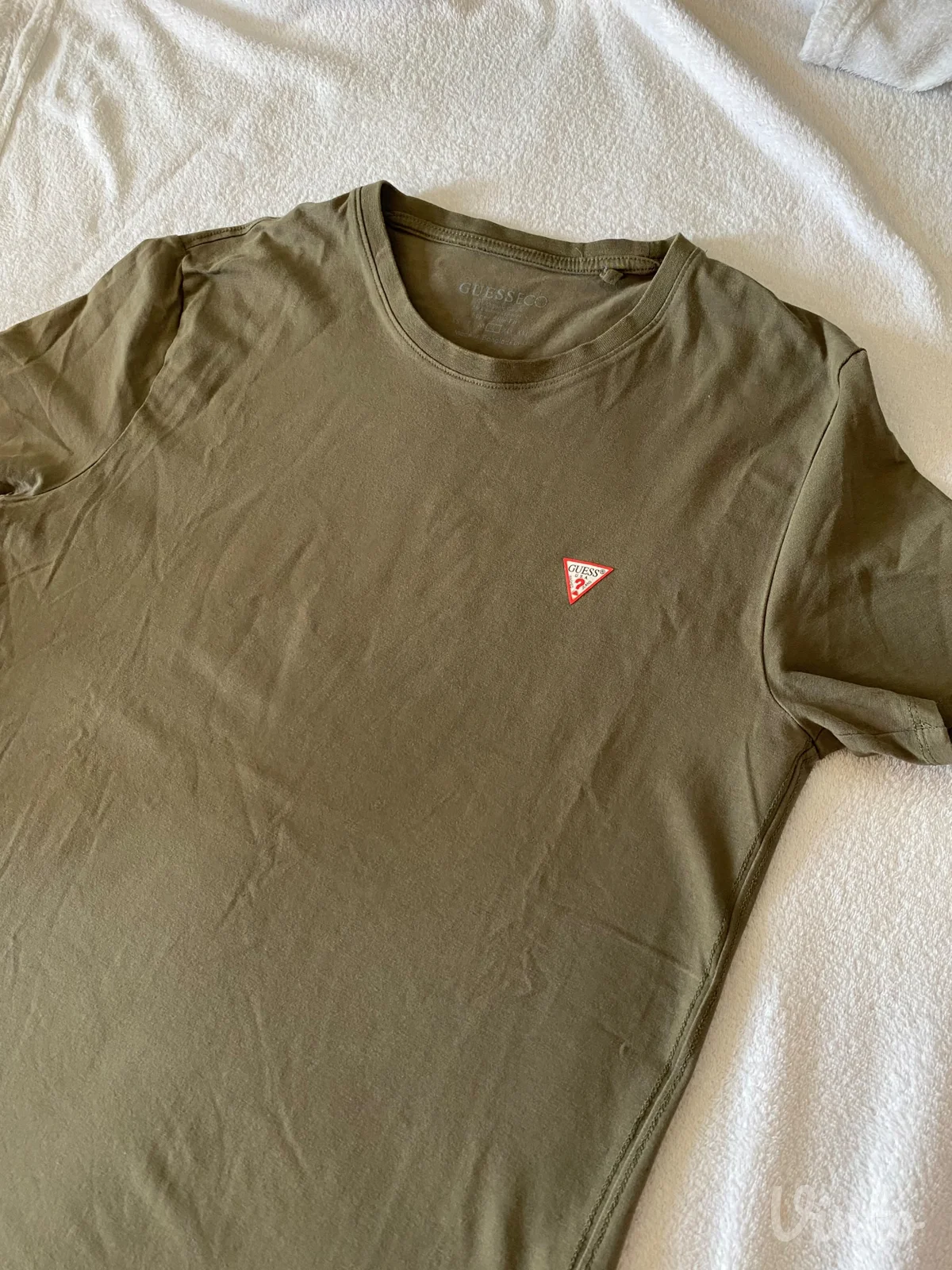 Original kao nova Guess muska majica L velicina