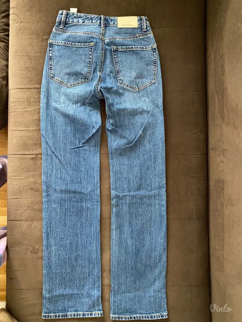 Stradivarius farmerke nove