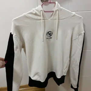 Original Guess dukserica sa kapuljacom