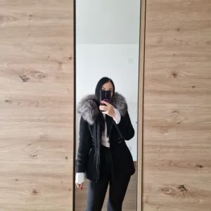 Monton sa prirodnim krznom