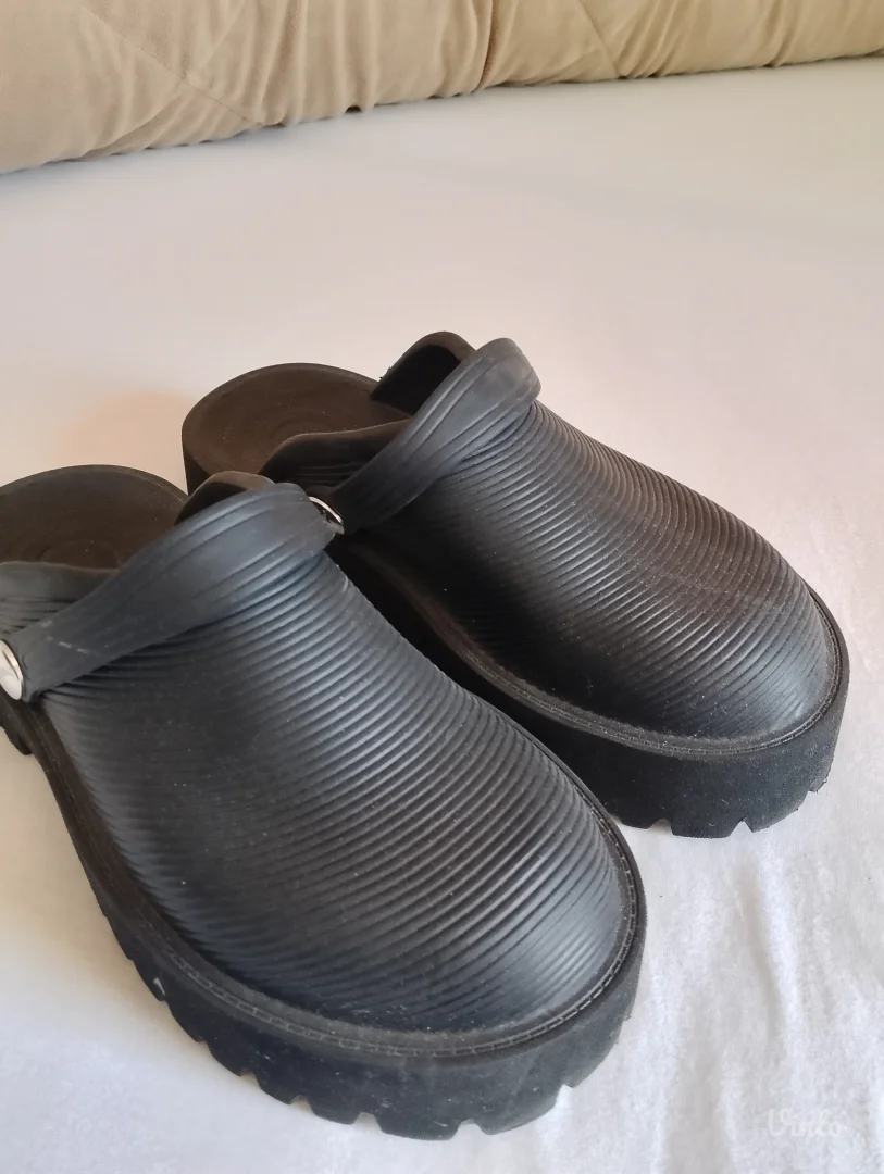 X.V.L SOFT & STRONG Papuce