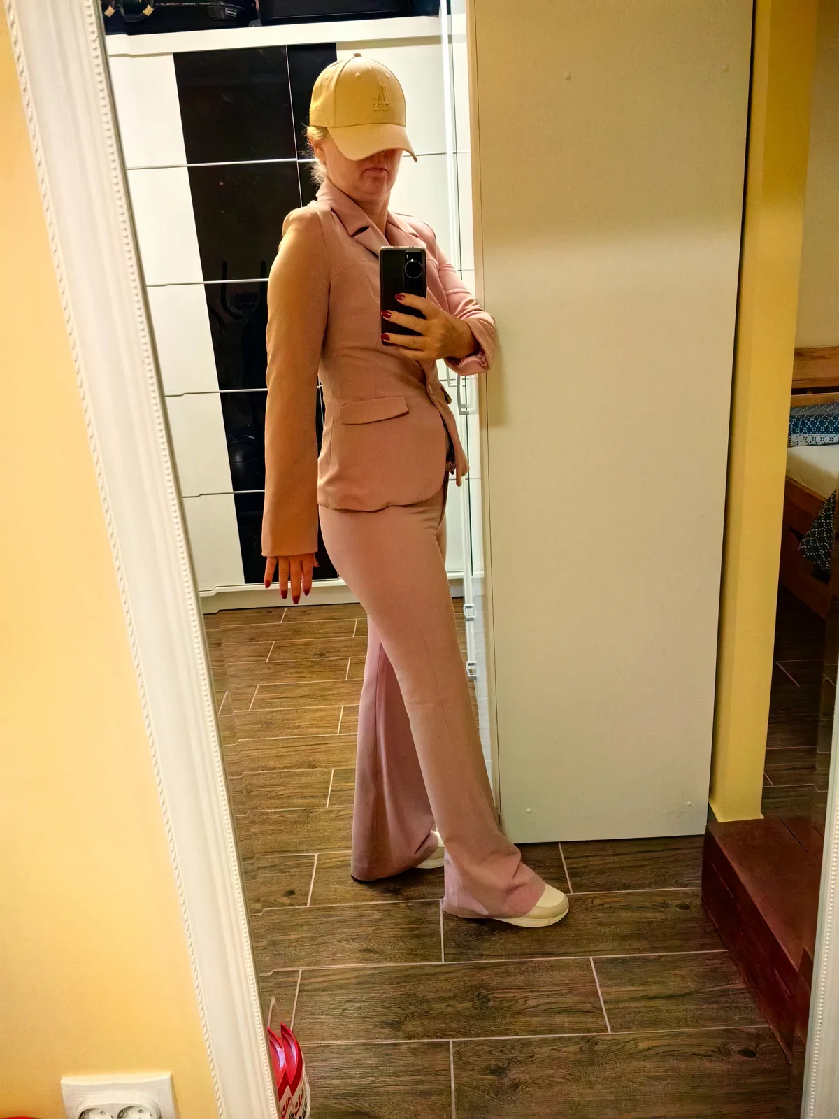 Sako i pantalone, odelo