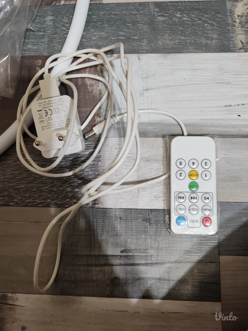 MoMi Kenani njihalica za bebe Dark Grey