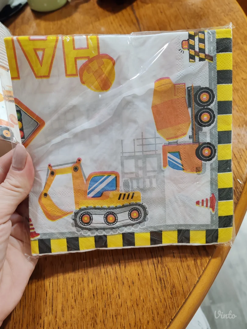 Set za rodjendan Bager