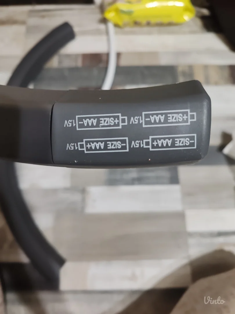 MoMi Kenani njihalica za bebe Dark Grey