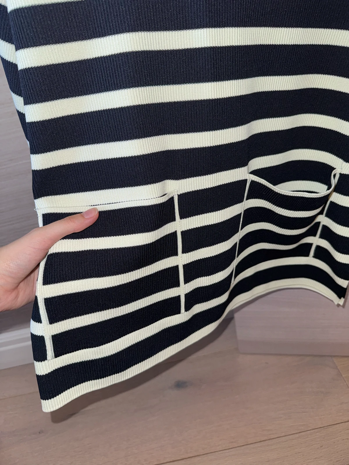 NOVO ZARA preudoban pleteni komplet na pruge