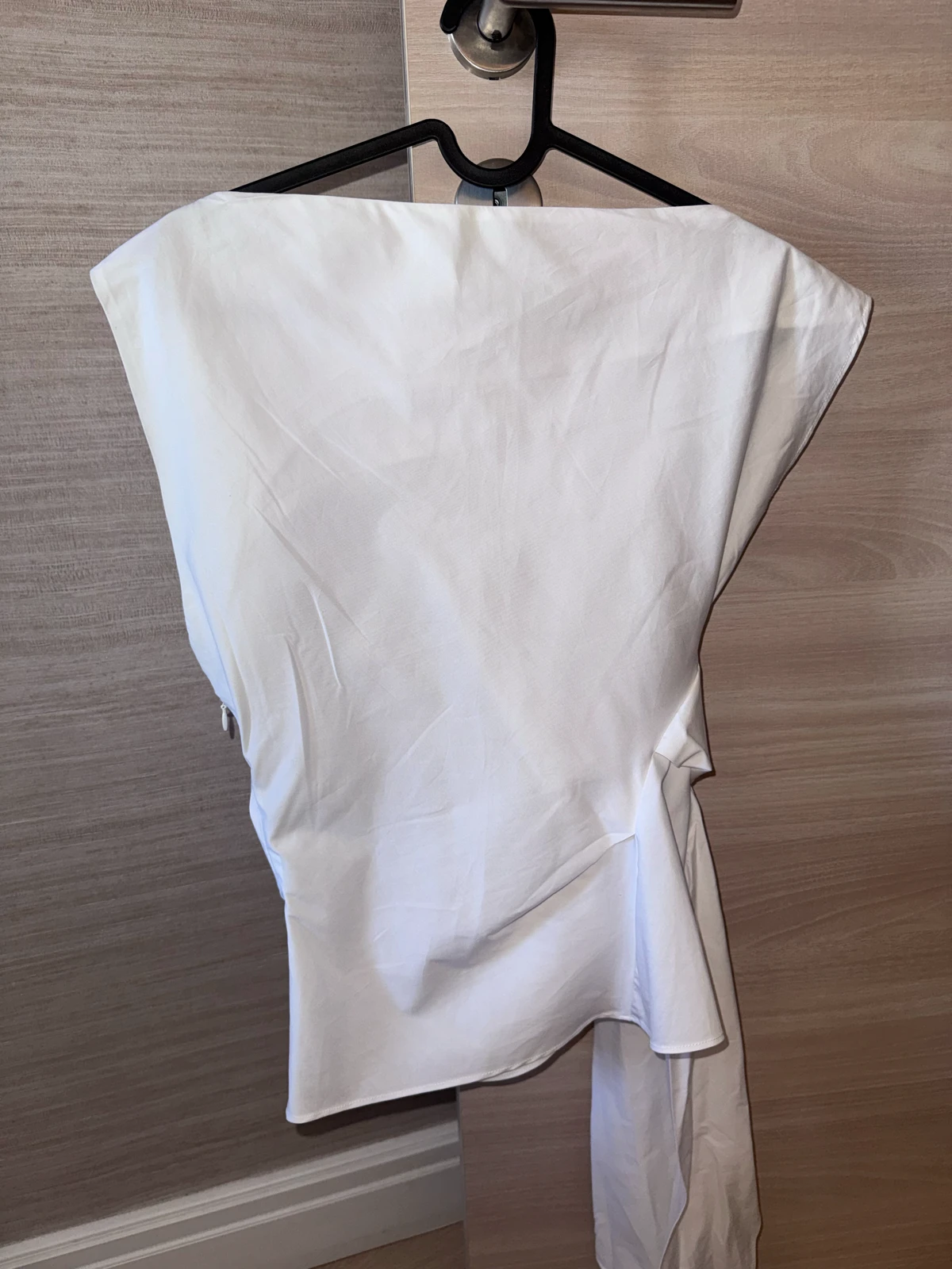 ZARA asimetrični pamučni top na jedno rame XS