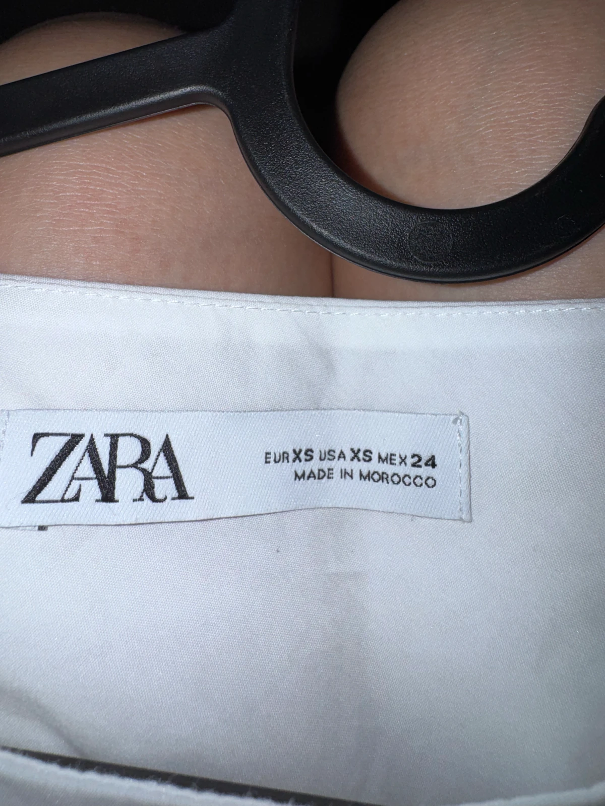 ZARA asimetrični pamučni top na jedno rame XS