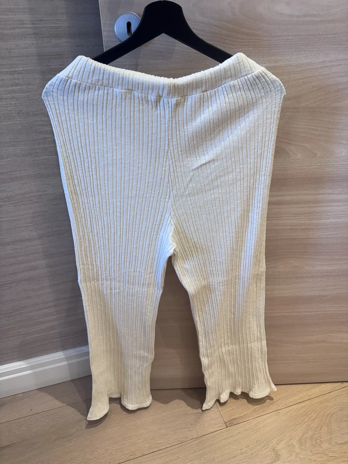 PULL&BEAR beli pleteni komplet S