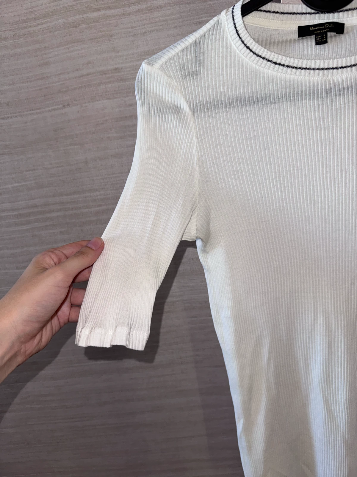 NOVO Massimo Dutti rebrasta bela majica vel S