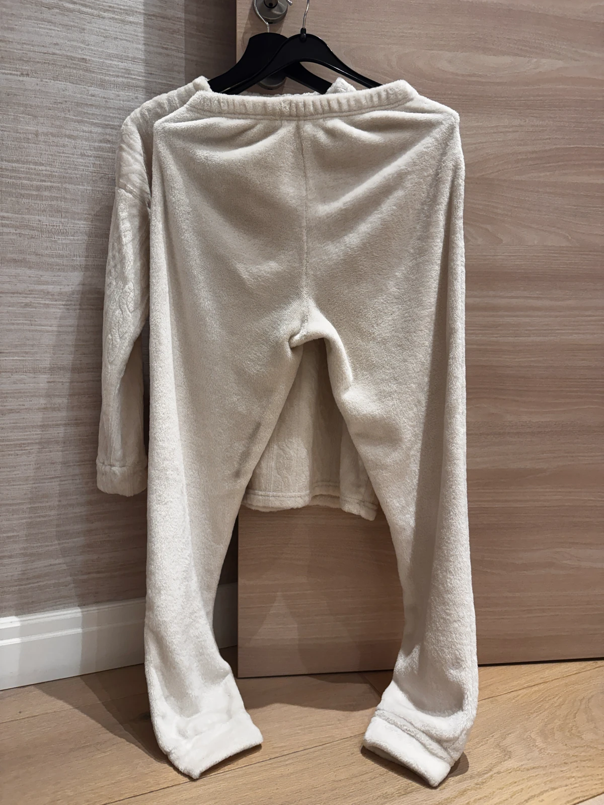 WOMEN'S SECRET pretopli fluffy komplet/pidžama vel S / XS