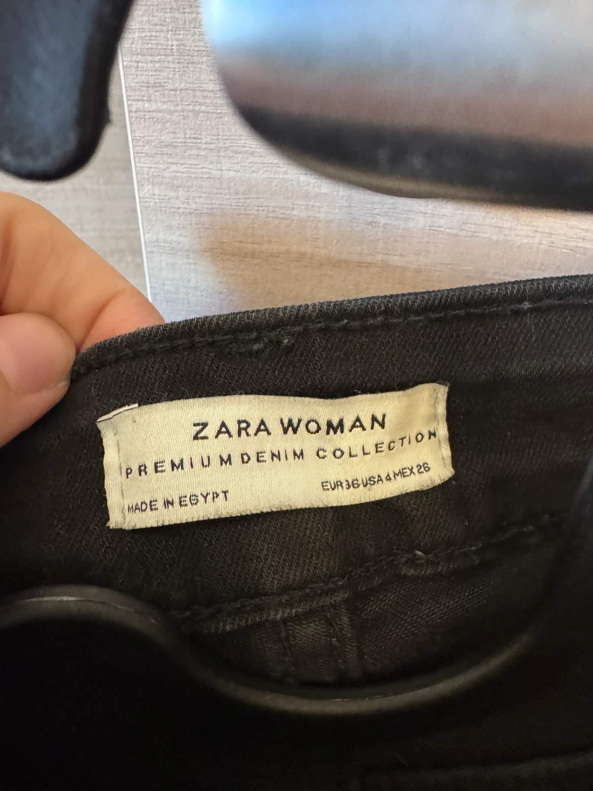 ZARA Premium crne skinny farmerke sa dugmićima vel 36 (S)
