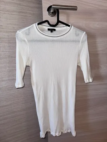 NOVO Massimo Dutti rebrasta bela majica vel S