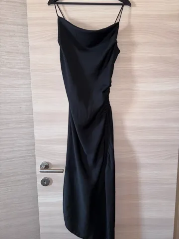ZARA duga crna elegantna haljina na podešavanje